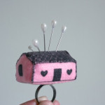 Cute: Pincushion Rings for Efficient Sewing!